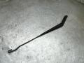 щеткодержатель (поводок стеклоочистителя, дворник) Ford Scorpio 1 поколение 1989, 87GG17526B1A - фото №2