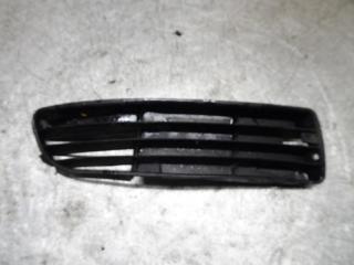заглушка (решетка) в бампер Audi A4 B5 1996, 8D0807346G