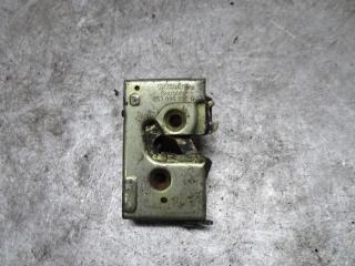 замок двери задней левой Volkswagen Passat B3 1989, 357839015D