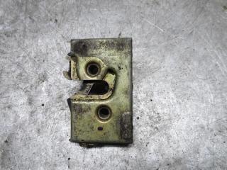 замок двери задней правой Volkswagen Passat B3 1990, 357839016B