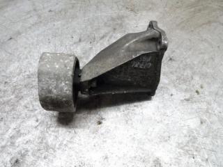 кронштейн КПП Volkswagen Passat B5 [рестайлинг] 2004, 1.6 л., бензин, МКПП, седан, 8D0399113AB