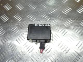 усилитель антенны Mercedes-Benz M-Класс W163 [рестайлинг] 2002, 2.7 л., дизель, АКПП, внедорожник 5 дв., A1638200289