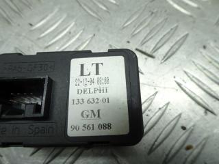 блок управления стеклоподъемниками Opel Zafira 1 поколение (A) [рестайлинг] 2004, 1.8 л., бензин, МКПП, минивэн, 13363201