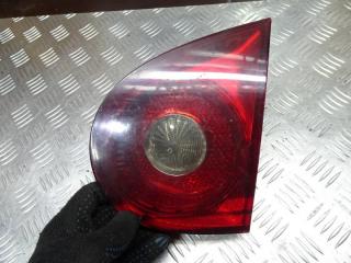 фонарь крышки багажника правый Volkswagen Golf 4 поколение 2004, 2.0 л., бензин, МКПП, хетчбэк 5 дв., 1K6945094E