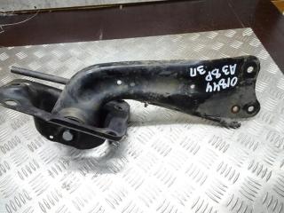 рычаг задний правый Audi A3 8P [2-й рестайлинг] 2013, 1.2 л., бензин, МКПП, хетчбэк 5 дв.