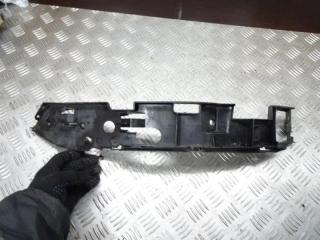 крепление бампера Volkswagen Touareg 1 поколение 2005, 3.0 л., дизель, МКПП, внедорожник 5 дв., 7L6807183C