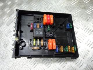 блок предохранителей Volkswagen Touran 1 поколение 2004, 1.6 л., бензин, МКПП, минивэн, 1K0937125