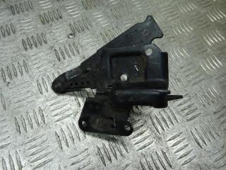 замок капота Audi A6 C5 [рестайлинг] 2003, 2.4 л., бензин, МКПП, универсал, 4D082380F