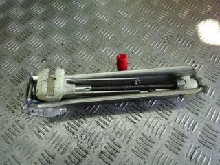 домкрат Audi A4 B5 1998, 8D0011031D