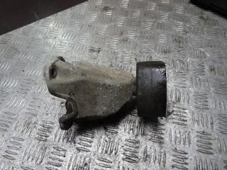 кронштейн КПП Audi A4 B5 1996, 1.6 л., бензин, МКПП, седан, 8D0399113AB