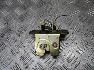 замок багажника Volvo V40 1 поколение [рестайлинг] 2002, 1.9 л., дизель, МКПП, универсал