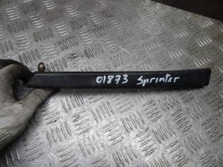 ресничка (ус) левой фары Mercedes-Benz Sprinter 1 поколение (W901-905) [рестайлинг] 2004, 2.2 л., дизель, МКПП, микроавтобус