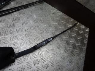 щеткодержатель (поводок стеклоочистителя, дворник) Audi A6 4A/C4 1996, 1.9 л., дизель, МКПП, универсал, 4A19554008A