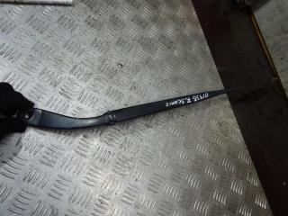 щеткодержатель (поводок стеклоочистителя, дворник) Renault Grand Scenic 2 поколение 2006, 2.0 л., бензин, МКПП, минивэн, 8200466006