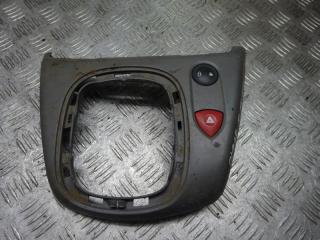 кнопка аварийной сигнализации Renault Grand Scenic 2 поколение 2006, 2.0 л., бензин, МКПП, минивэн, 8200407416