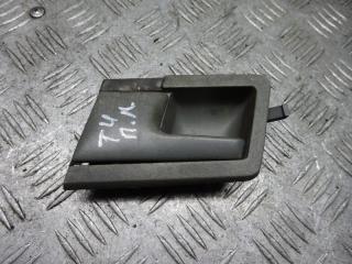 ручка внутренняя передняя левая Volkswagen Transporter T4 1997, 701837019A