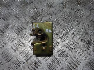 замок двери передней правой Volkswagen Golf 1 поколение 1990, 191837016