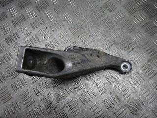 кронштейн двигателя Audi A4 B6 2005, 1.9 л., дизель, МКПП, седан, 8E0199307S