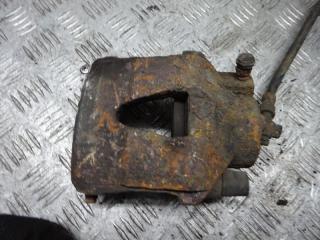 суппорт передний правый Volkswagen Golf 3 поколение 2000, 1.6 л., бензин