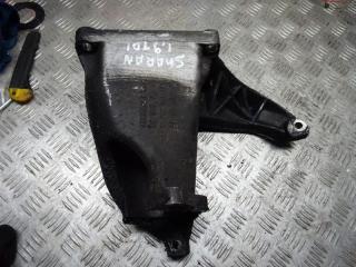 кронштейн полуоси Volkswagen Sharan 1 поколение 1999, 1.9 л.