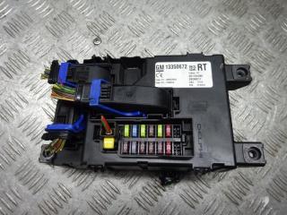 блок предохранителей Opel Corsa D 2010, 1.2 л., бензин, МКПП, хетчбэк 5 дв., 13350672