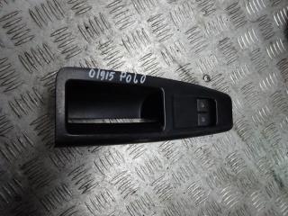 блок управления стеклоподъемниками Volkswagen Polo 4 поколение 2003, 1.2 л., бензин, МКПП, хетчбэк 5 дв., 6Q0959858