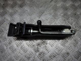 домкрат Volkswagen Lupo 1 поколение 2002, 6N0011031B