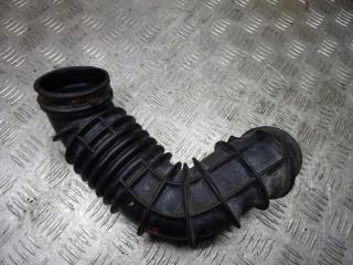 патрубок воздушного фильтра Ford Focus 1 поколение [рестайлинг] 2002, 1.6 л., бензин, 98AB9R504AD