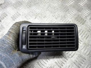 дефлектор обдува салона Volkswagen Golf 4 поколение 2002, 1.4 л., бензин, МКПП, хетчбэк 5 дв., 1J1819704C