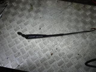 щеткодержатель (поводок стеклоочистителя, дворник) Mercedes-Benz Vito W638 2001, 2.2 л., дизель, АКПП, микроавтобус