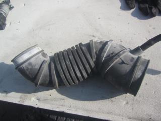 патрубок (трубопровод, шланг) Mitsubishi Carisma 1 поколение [рестайлинг] 2000, 1.8 л., бензин, MR126841