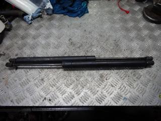 амортизатор крышки багажника (3-5 двери) Ford Galaxy 1 поколение [рестайлинг] 2002, 1.9 л., дизель, МКПП, минивэн, 7M0827550G