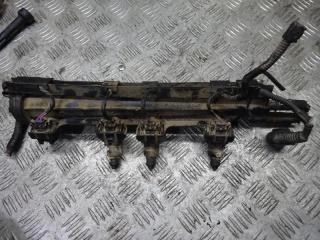 форсунка Volkswagen Golf 3 поколение 2000, 1.6 л., бензин, 037906031AA