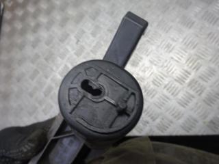 крепление бампера Volkswagen Golf 4 поколение 2004, 1.4 л., бензин, МКПП, хетчбэк 5 дв.