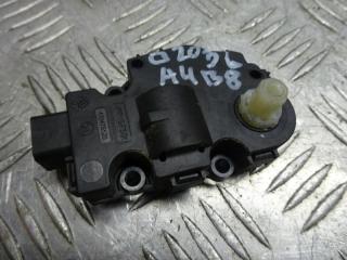 моторчик заслонки печки Audi A4 B8/8K 2010, 1.8 л., бензин, МКПП, универсал, K9749005
