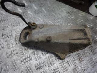 кронштейн двигателя Audi 100 4A/C4 1992, 2.3 л., бензин, 4A0199307AB