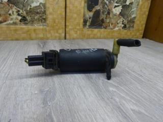 насос (моторчик) омывателя стекла Ford Fiesta 5 поколение [рестайлинг] 2007, 1.6 л., дизель, МКПП, хетчбэк 5 дв., 2S6T17K624BA