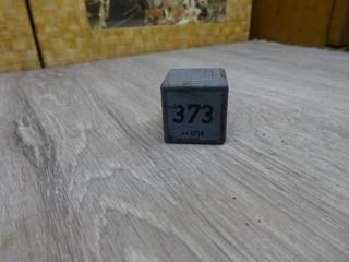 реле (прочие) Volkswagen Passat B5 2000, 8D0951253A