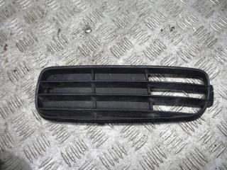 заглушка (решетка) в бампер Audi 80 8C/B4 1993, 8A0807345B