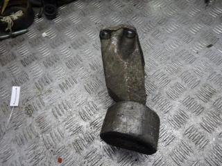 кронштейн КПП Volkswagen Passat B5 1999, 8D0399113AB