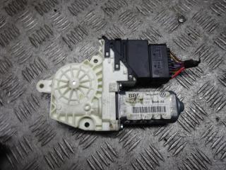 моторчик стеклоподъемника задний правый Skoda Octavia 1 поколение [рестайлинг] 2009, 2.0 л., дизель, МКПП, универсал, 1K0959703J