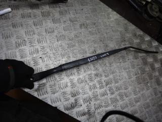 щеткодержатель (поводок стеклоочистителя, дворник) Renault Megane 3 поколение [2-й рестайлинг] 2015, 1.6 л., бензин, МКПП, хетчбэк 5 дв., 288860005R