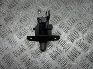 кнопка открытия багажника Opel Astra G 2001