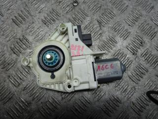 моторчик стеклоподъемника задний правый Audi A6 C5 [рестайлинг] 2004, 3.2 л., бензин, АКПП, седан, 4F0959802A