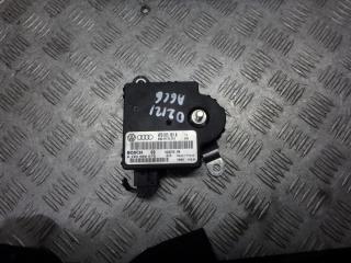 блок управления аккумулятором Audi A6 C5 [рестайлинг] 2004, 3.2 л., бензин, АКПП, седан, 4F0915181A