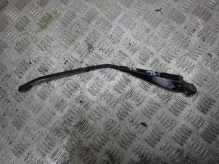 щеткодержатель (поводок стеклоочистителя, дворник) Volkswagen Transporter T4 1998, 701955707