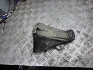 кронштейн двигателя Audi 80 B3 1992, 2.0 л., 8A0199308