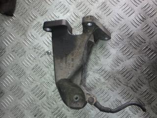 кронштейн двигателя Volkswagen Passat B5 1999, 2.3 л., бензин, 3B0199308