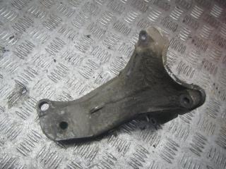 кронштейн двигателя Volkswagen Golf 3 поколение 1996, 1.4 л., бензин, МКПП, хетчбэк 5 дв., 1H0199354K