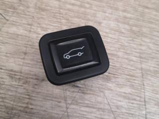 кнопка открытия багажника Chevrolet Traverse 2 поколение 2018, 3.6 л., бензин, АКПП, 25909283
